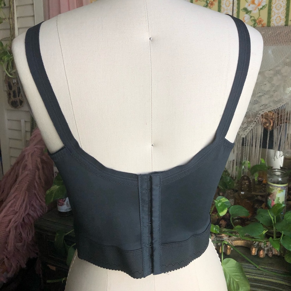 Black VTG Extra Lacy Longline Bra - Picture 6 of 11